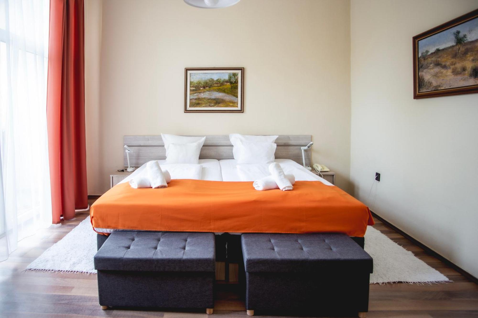 Hotel Kapos Kaposvár Eksteriør billede